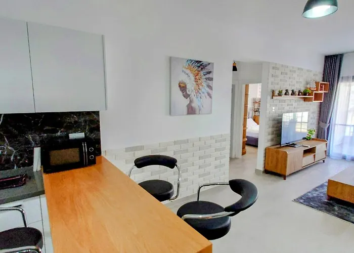 Neuron 1-bedroom Pool View In Caesar